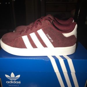 Toddler size 7 adidas